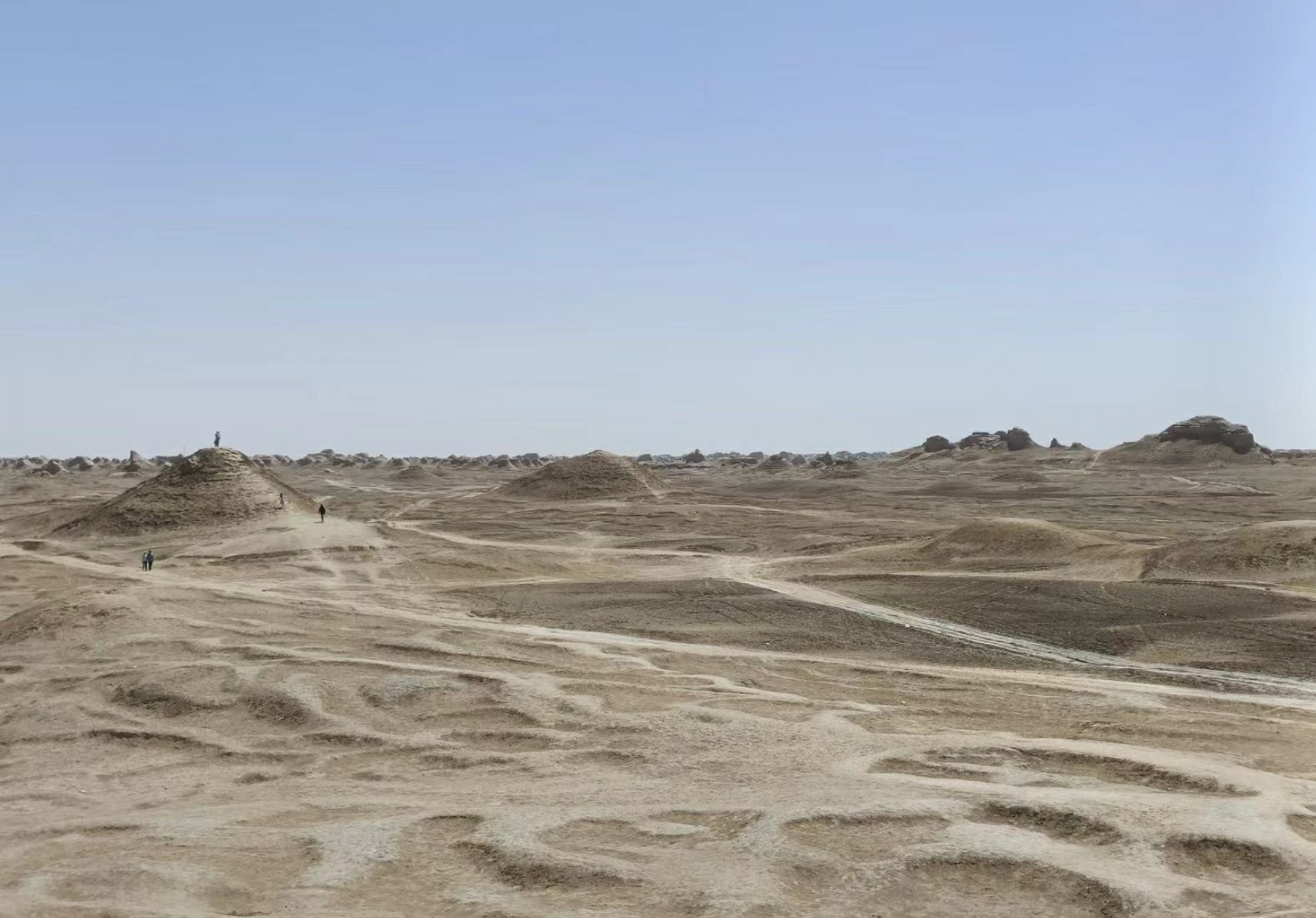 敦煌包車租車常見的幾個(gè)問題？