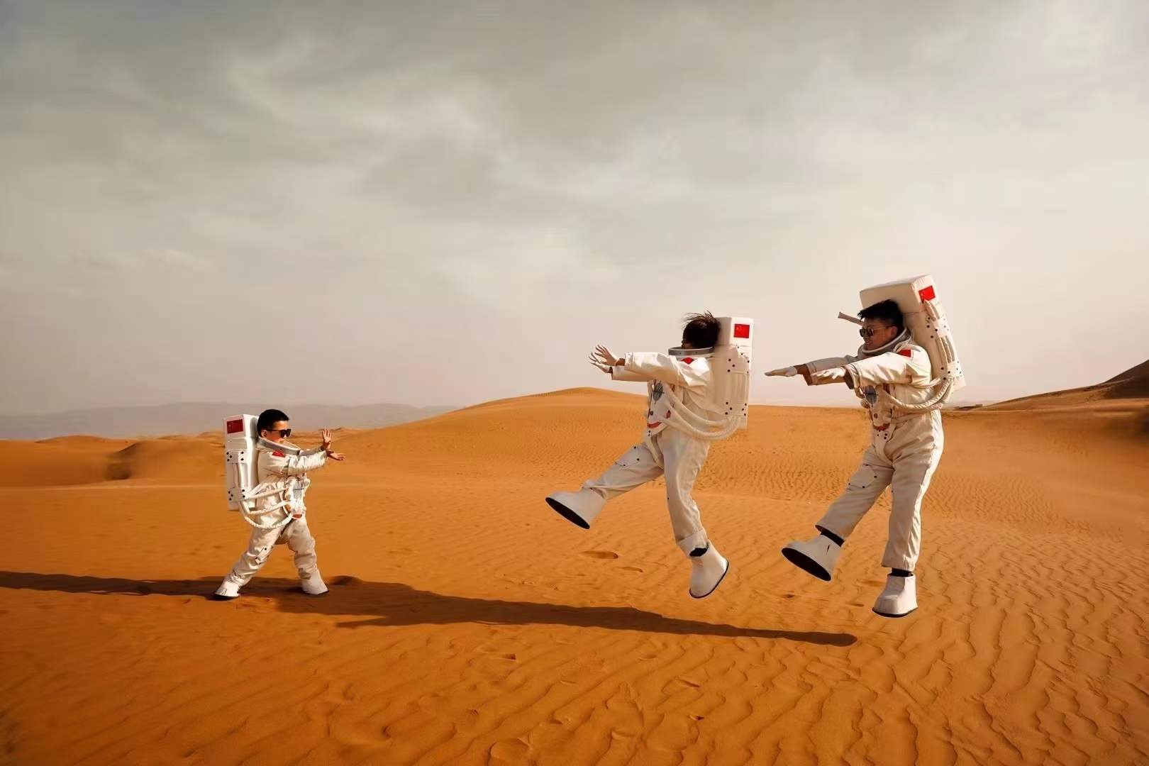 敦煌逐西租車公司：租車交接車時該怎么辦？提車該注意哪些事項