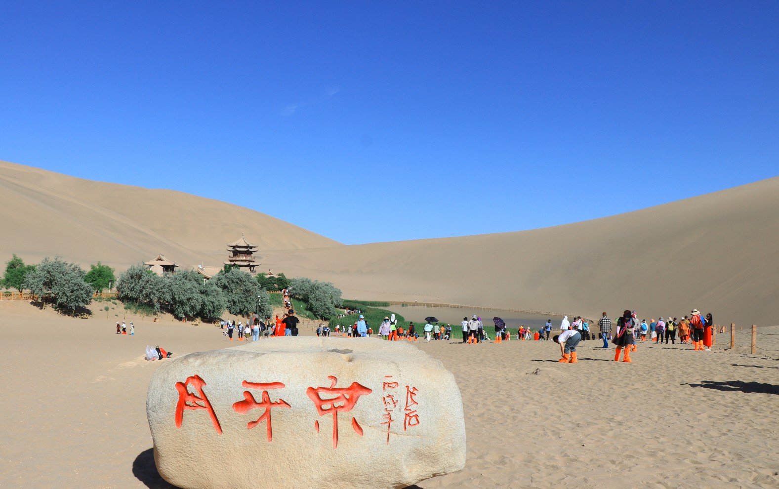 敦煌租車公司：敦煌商務租車要注意的三點