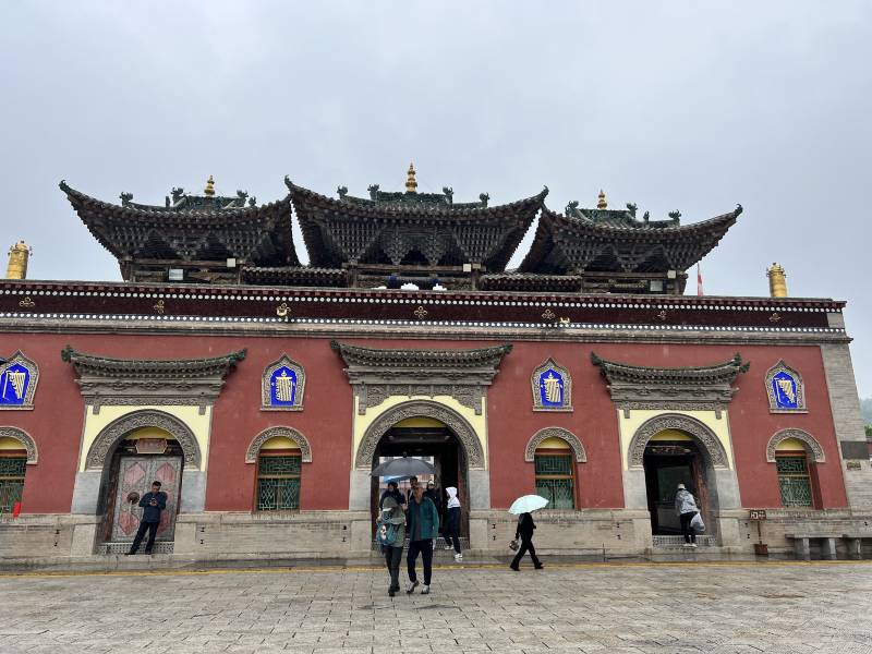 推薦一位甘肅包車師傅