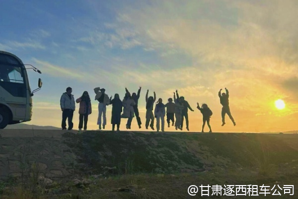 甘肅研學(xué)游，有沒有針對(duì)中小學(xué)生的絲綢之路講解？  