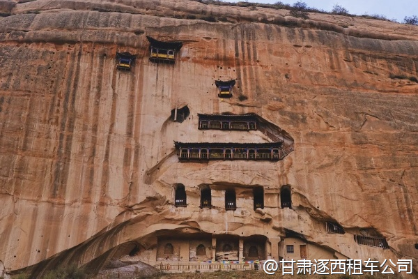 蘭州到郎木寺包車，司機熟悉寺廟開放時間嗎？  